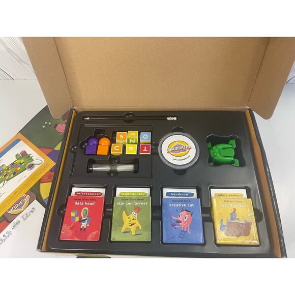 Cranium The Family Fun Board Game 2005 Edition Ages 8 to Adult Complete - Picture 4 of 6